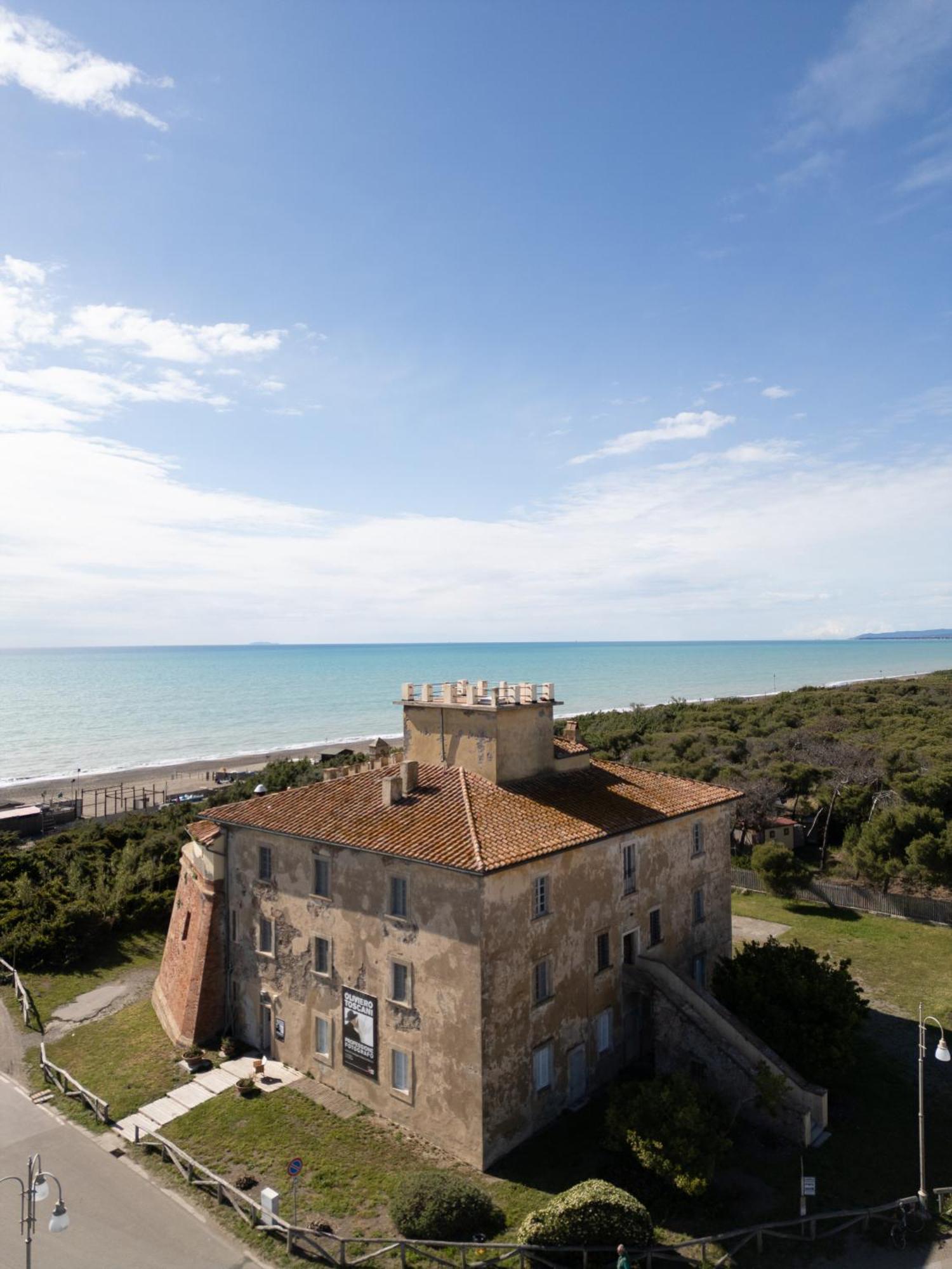 Hotel Nina Marina Di Bibbona Exterior foto